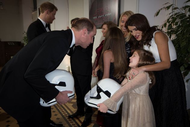 Prinz William bekam einen eigenen Stormtrooper-Helm....