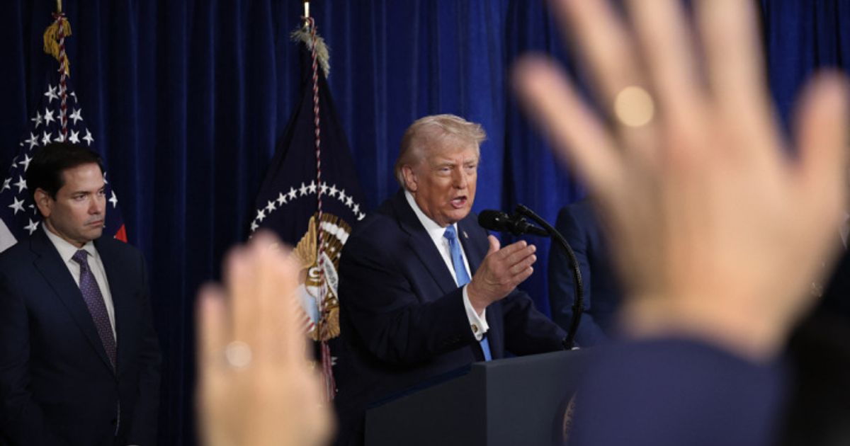 Laut-Trump-wollen-die-USA-Venezuela-vorerst-selbst-f-hren