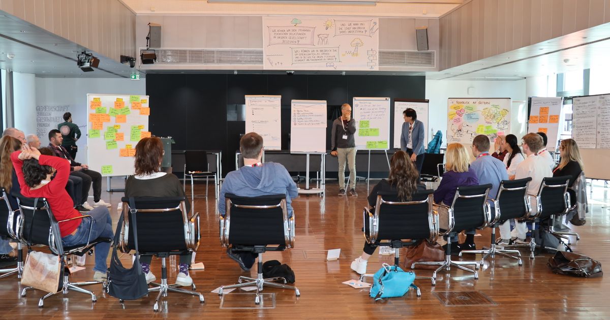 InnsbruckerInnen-suchen-gemeinsam-ein-Rezept-gegen-die-Seuche-Einsamkeit