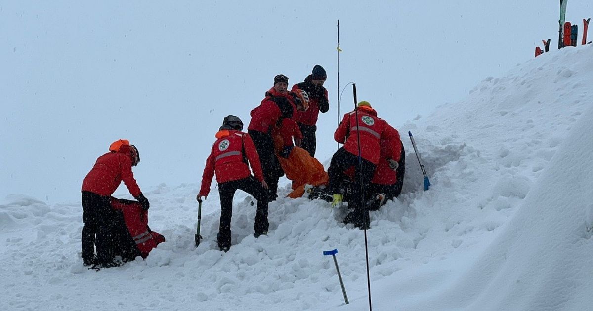 Bergrettung-probt-Ernstfall-Intensivtraining-f-r-alpine-Notf-lle