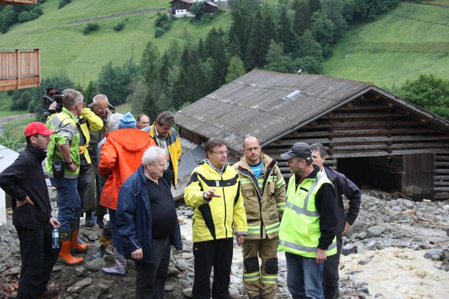 Landeshauptmann Günther Platter (ÖVP) machte sich vor Ort ein Bild.