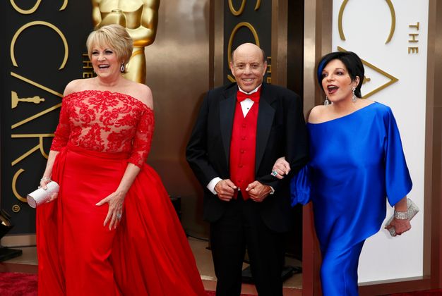 Flop: Warum erschien Liza Minnelli in einem blauen Seidenpyjama? Im Bild mit Schwester Lorna Luft und Bruder Joey Luft.