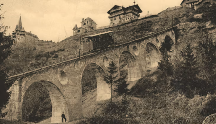 Die alte Hungerburgbahn mit Mariabrunn (ohne Jahresangabe).