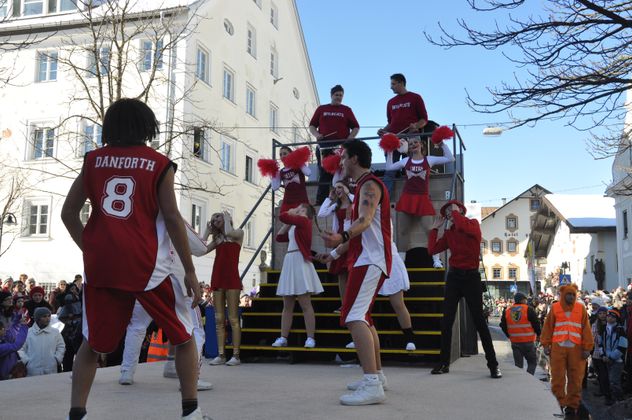 Unsinniger Donnerstag in Reutte.