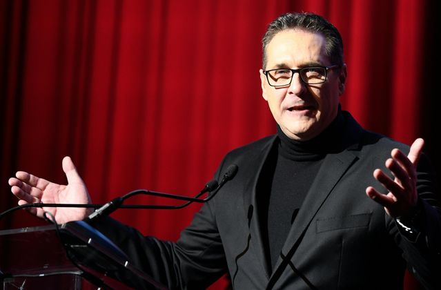 „Man sollte als 50-Jähriger den Jungen nicht mehr alles nachmachen." Späte Einsicht von Ex-FPÖ-Chef Heinz-Christian Strache nach seinem Skiunfall, bei dem er sich eine Knieverletzung zugezogen hat.