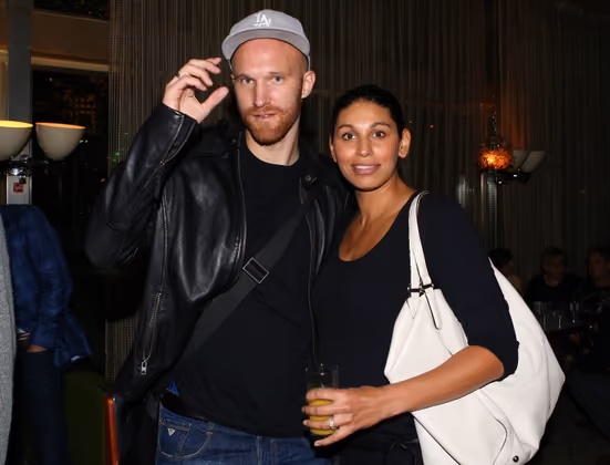 Goalie Robert Almer kam mit Dominique Nadarajah.