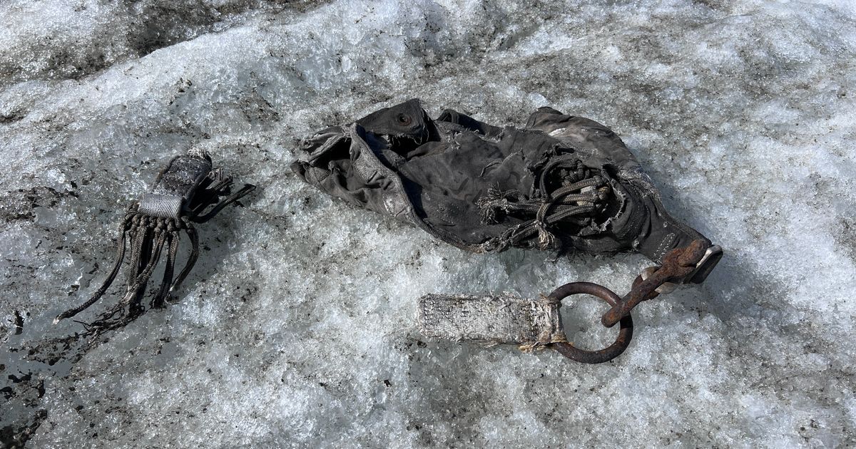 Fallschirm-der-Operation-Greenup-nach-80-Jahren-auf-Tiroler-Gletscher-entdeckt