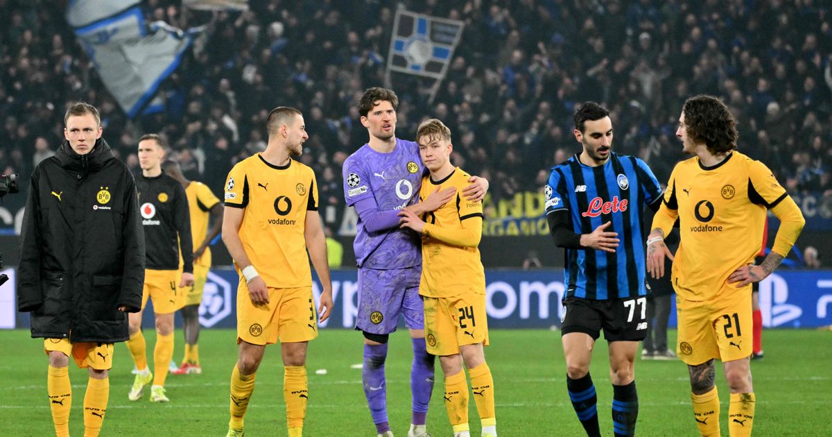 Zweimal-Rot-und-Elfmeter-in-der-Schlussminute-Dortmund-fliegt-gegen-Bergamo-raus