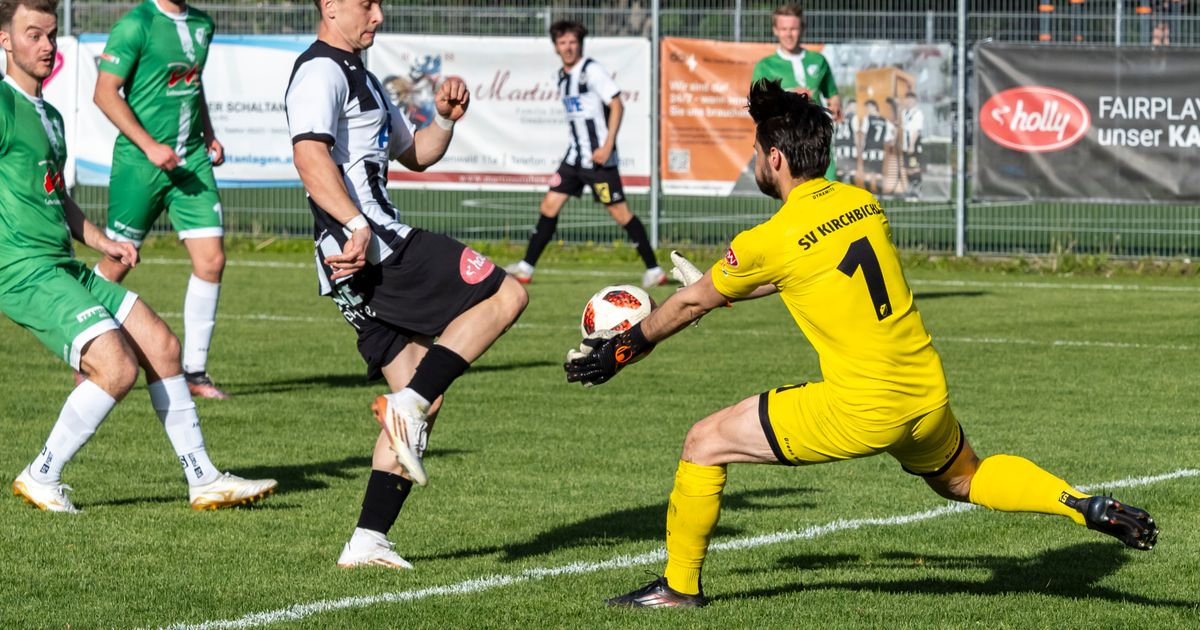 Vorentscheidung-im-Titelrennen-Absam-drehte-gleich-drei-R-ckst-nde