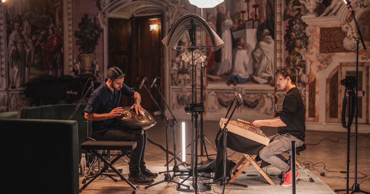 Klangtennis-im-Prachtsaal-Manu-Delago-stellt-seine-neue-Platte-in-Innsbruck-vor