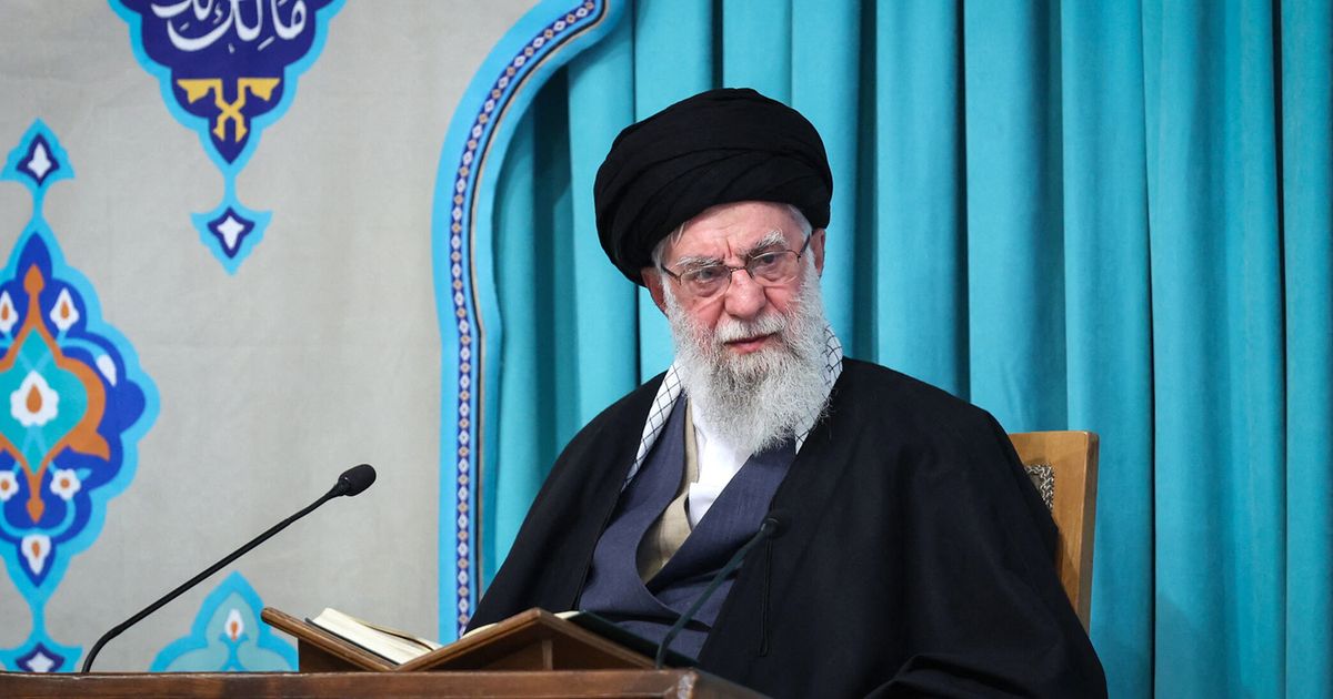 Oberster-Machthaber-Ayatollah-Ali-Khamenei-nach-Angriffen-auf-den-Iran-get-tet