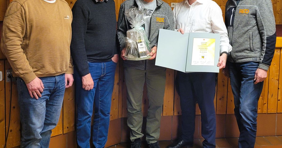 Regionalenergie-Osttirol-hat-neuen-Vorstand-Ehre-f-r-ein-Gr-ndungsmitglied