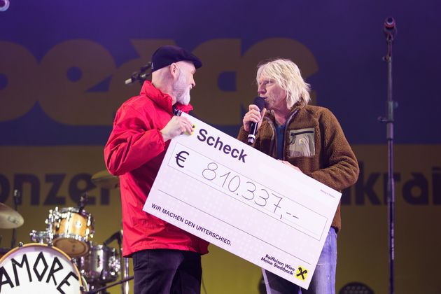 Erich Fenninger (l./Volkshilfe) und Ewald Tatar (Barracuda Music).