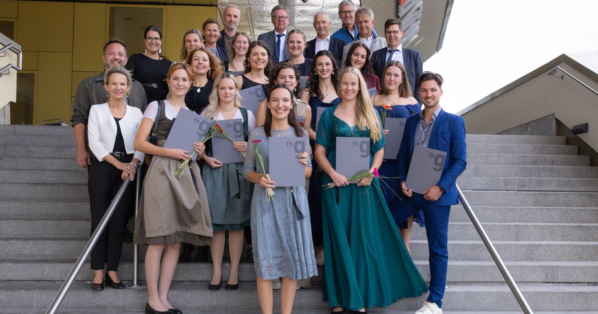 49-neue-Pflegekr-fte-wurden-im-Schwazer-SZentrum-gefeiert