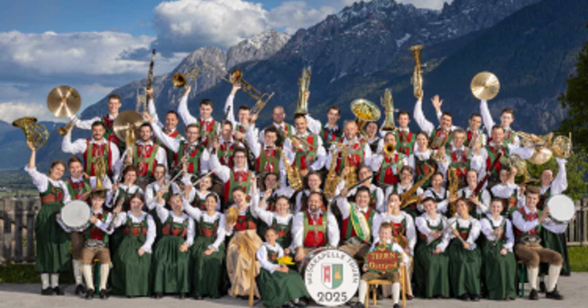 Der-L-we-br-llt-im-T-h-urnsaal-Fr-hjahrskonzert-der-Musikkapelle-Thurn