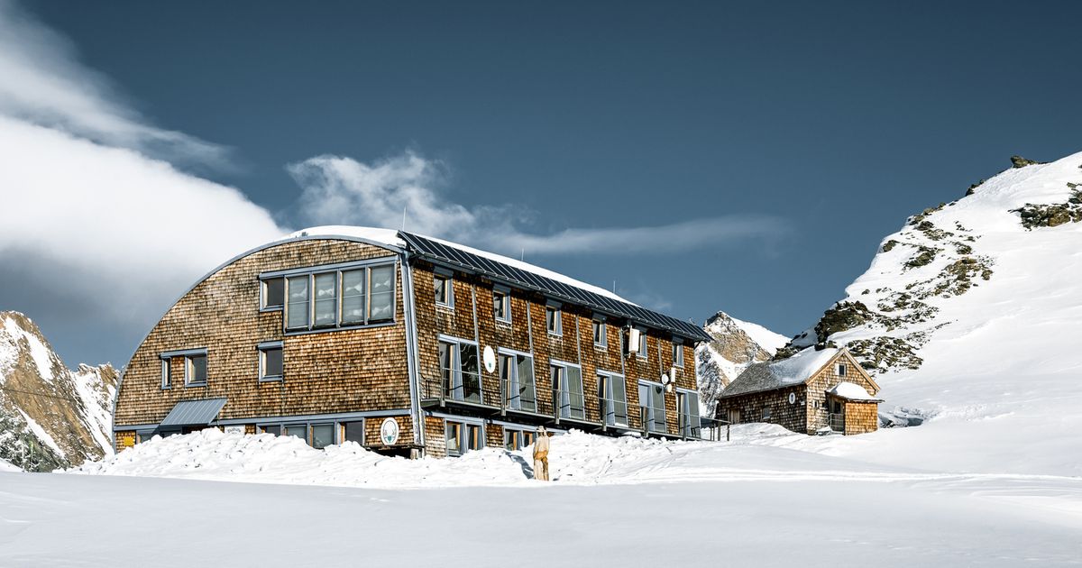 Wirt-der-St-dlh-tte-versorgte-in-Not-geratenen-Bergsteiger-am-Gro-glockner