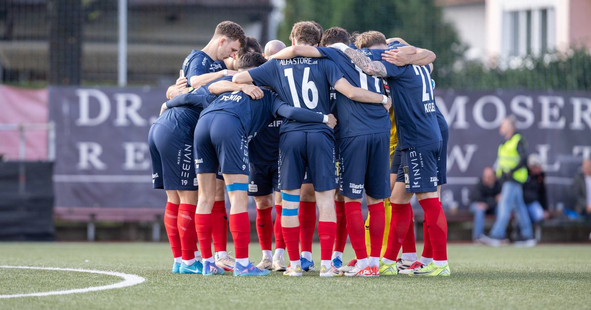 Der-FC-Wacker-jubelte-in-der-Dogana-der-SC-Imst-am-Spielfeld