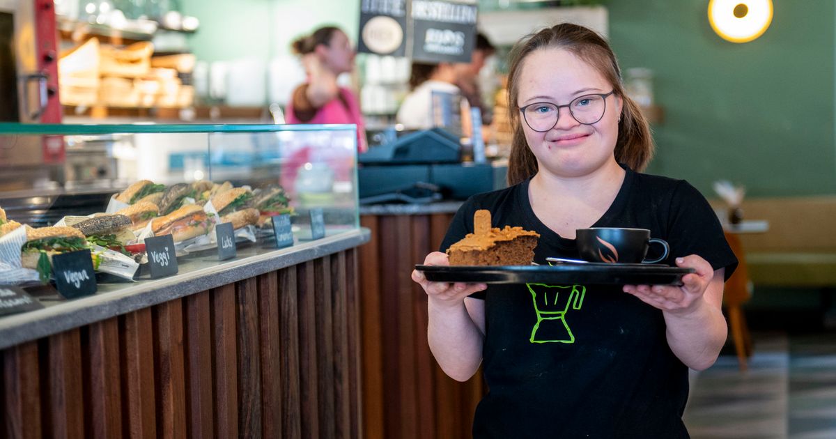 Zwischen-Bagels-und-Balance-Warum-so-viele-G-ste-wegen-Katharina-ins-Caf-kommen