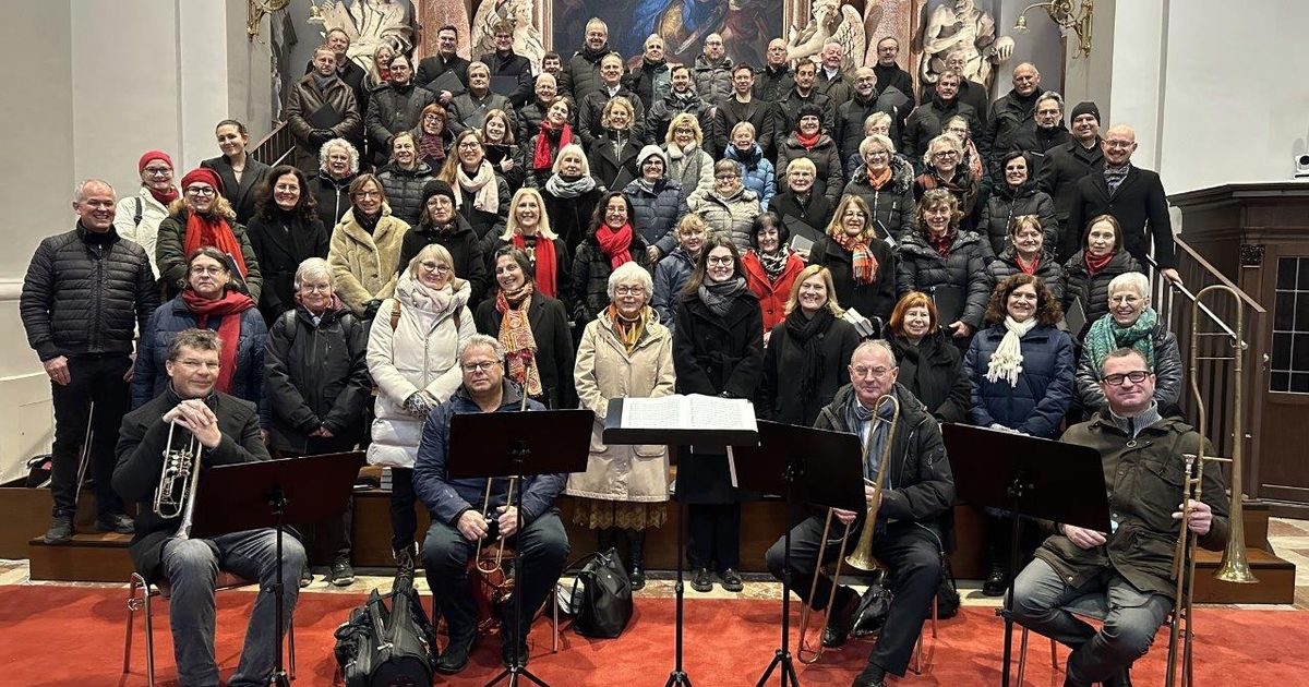 Zum-Jubil-um-Kammerchor-Lienz-sang-vor-der-gr-ten-Domorgel-der-Welt