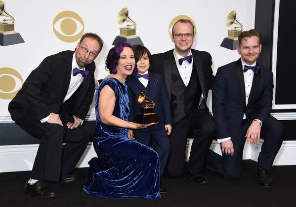 Lucy Kalantari & the Jazz Cats.