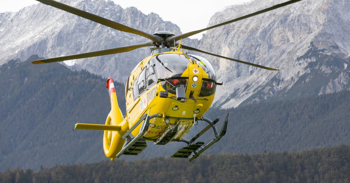 Zwei-Verletzte-bei-Unf-llen-in-Zirl-Motorradfahrer-in-Krankenhaus-geflogen