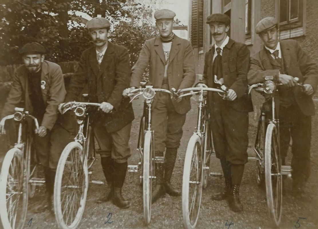 Radfahrer, Fußballer oder Skifahrer: Welcher ist der älteste Sportverein im Land?