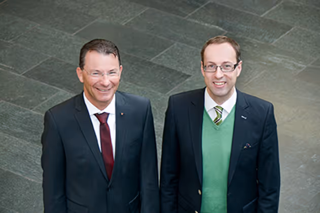 Die Hochschulleitung, Prof. (FH) Dr. Thomas Madritsch und Prof. (FH) Dr. Mario Döller (v.n.r), freut sich auf den Tag der Offenen Tür.