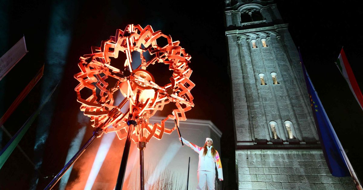 Ein-Tribut-an-die-Sch-nheit-und-Kunst-Olympische-Spiele-in-Mailand-Cortina-feierlich-er-ffnet