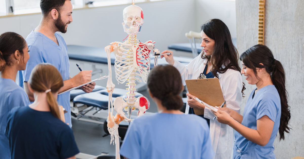 Protest-gegen-eine-private-Medizin-Uni-in-W-rgl-wird-immer-lauter
