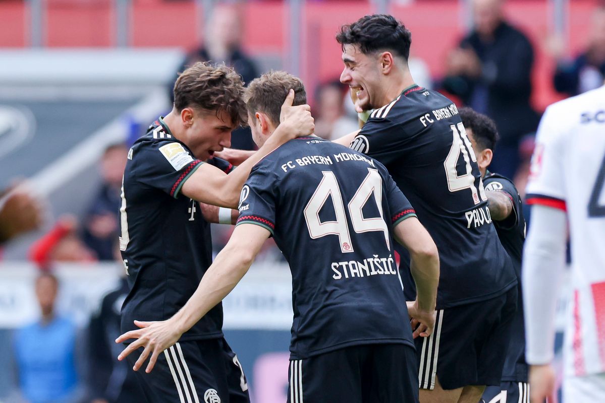 Siegtor in der 99. Minute: Bayern gewann in Freiburg nach 0:2-Rückstand