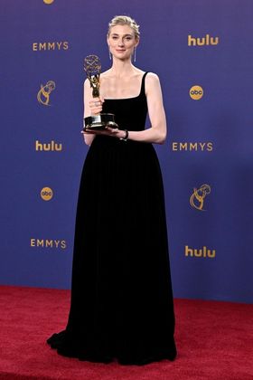 Elizabeth Debicki in Dior.