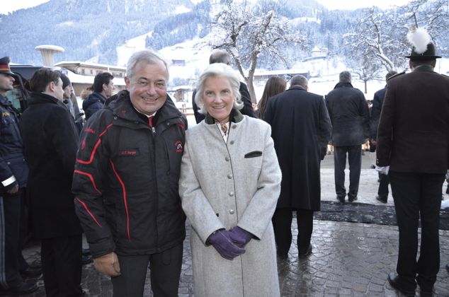 Bergbahn-Kitzbühel-Chef Burger mit TVB-Präsidentin Reisch.