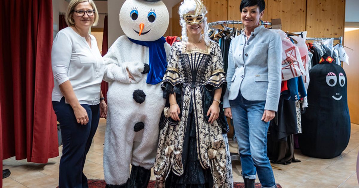 Hochbetrieb-nur-zur-n-rrischen-Zeit-Wie-zwei-Innsbrucker-Kost-mgesch-fte-berleben