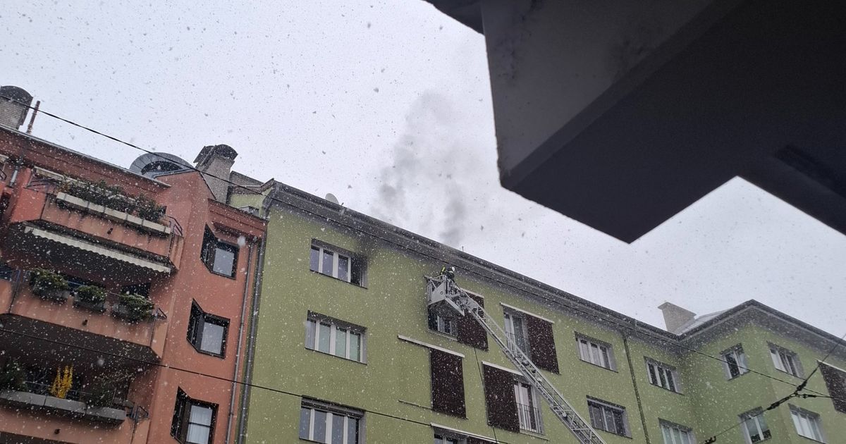 Brand-in-Innsbrucker-Wohnung-Feuerwehr-musste-T-r-aufbrechen