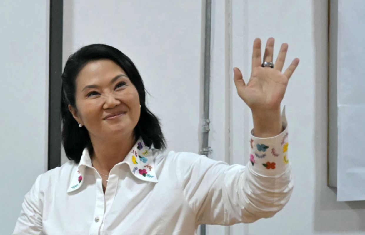 Knappes Rennen bei Präsidentenwahl in Peru