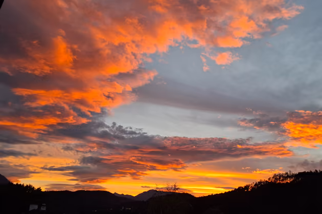 Abendrot über Telfs.