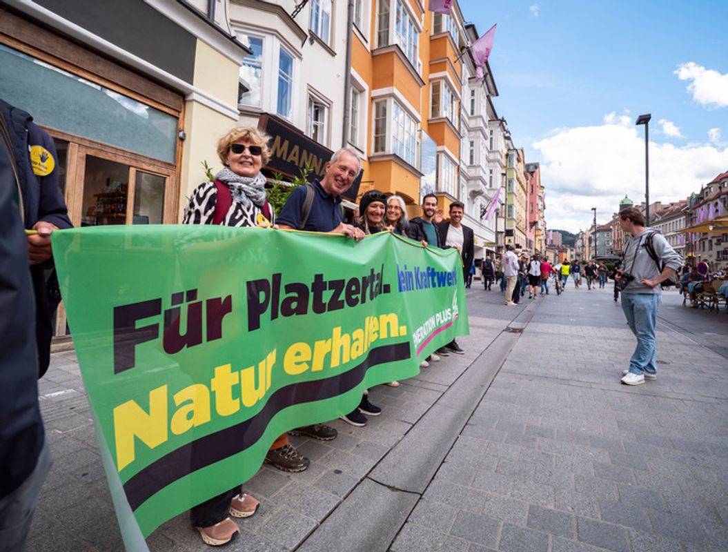 Gegen Staudamm im Platzertal: Hunderte bildeten Menschenkett