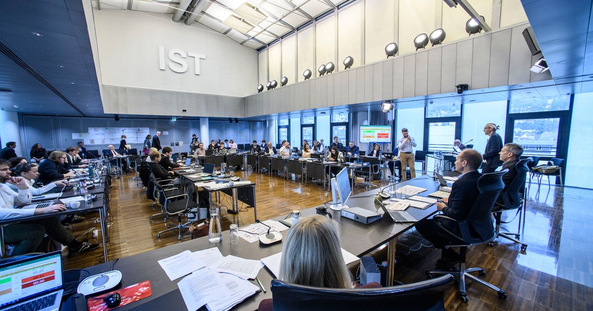 Mehr-K-pfe-im-Innsbrucker-Rathaus-als-vor-Anzengrubers-Wahl-Das-steckt-hinter-der-Personalpolitik