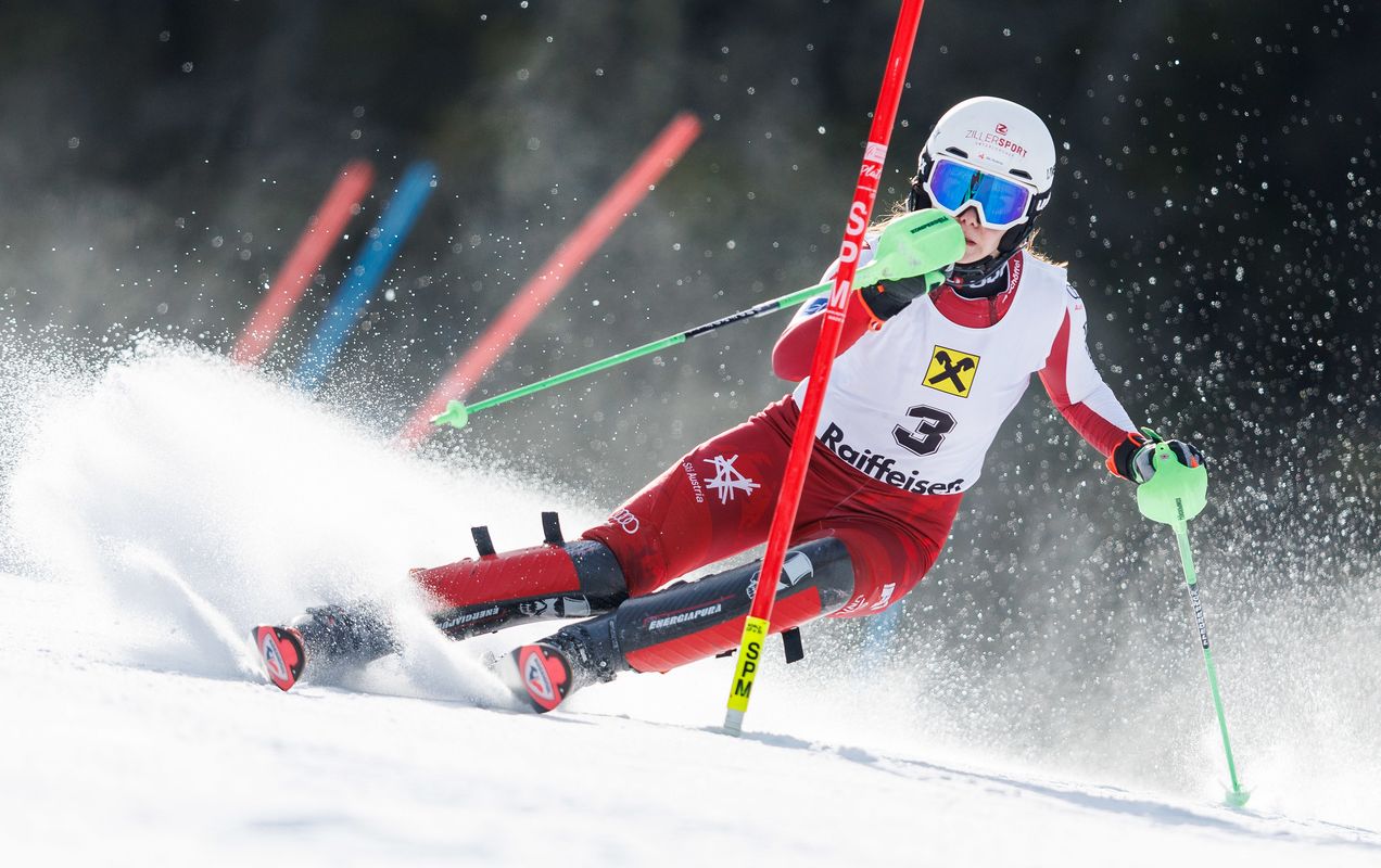 Tirolerin Falch triumphiert bei Österreichischen Ski-Meisterschaften im Slalom