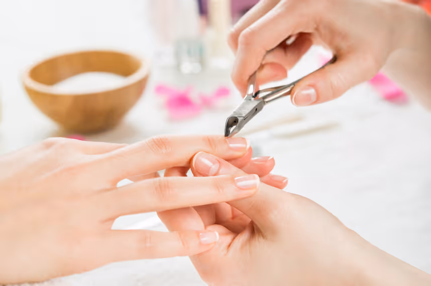 Was zum Teufel ist Russian Manicure?
