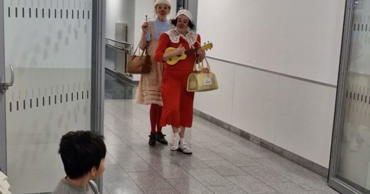 Zehn-Millionen-Aufrufe-Video-der-Roten-Nasen-Clowns-an-der-Innsbrucker-Klinik-geht-viral