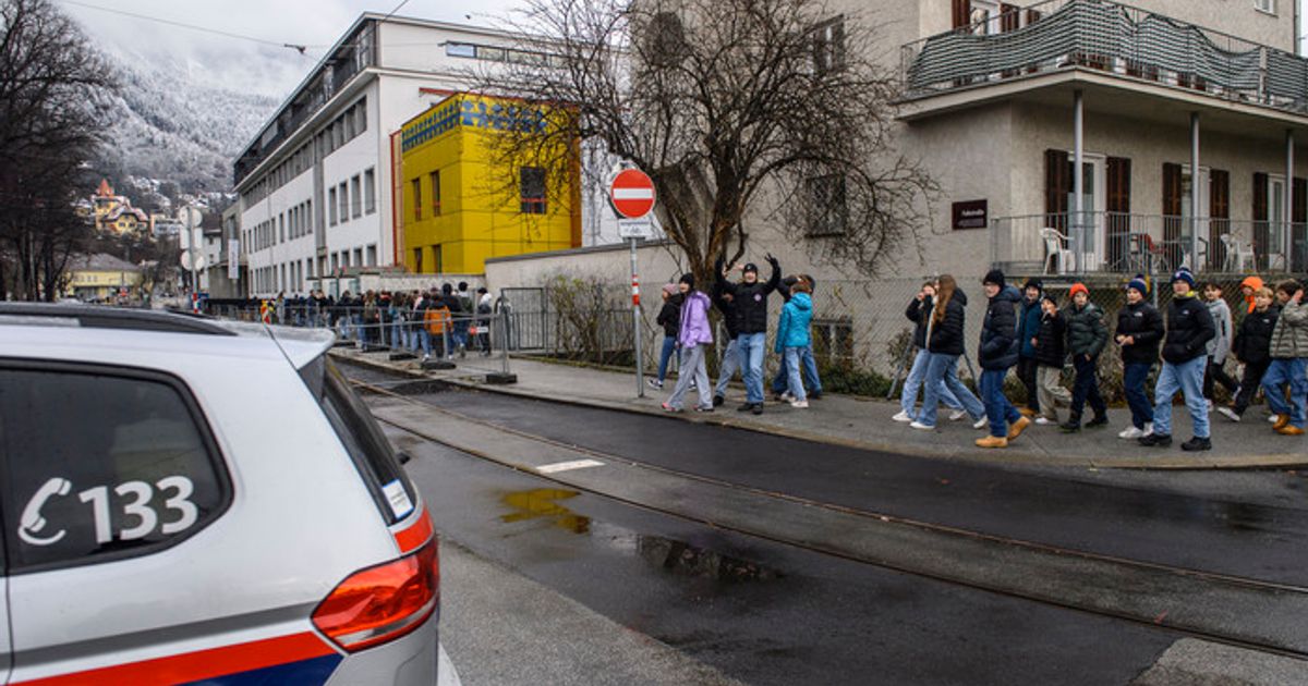 Gro-einsatz-abgeblasen-Lehrer-l-sten-irrt-mlich-Amok-Alarm-in-Innsbruck-aus