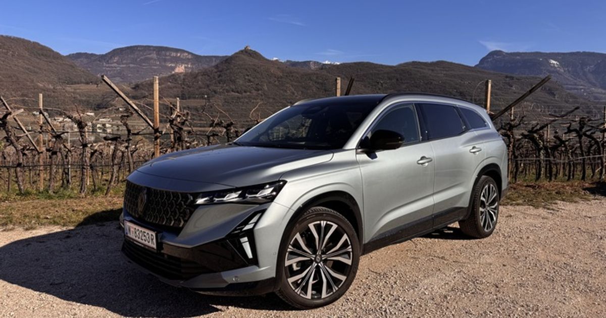 Renault-Espace-Urvater-der-Vans-berzeugt-als-ger-umiges-SUV