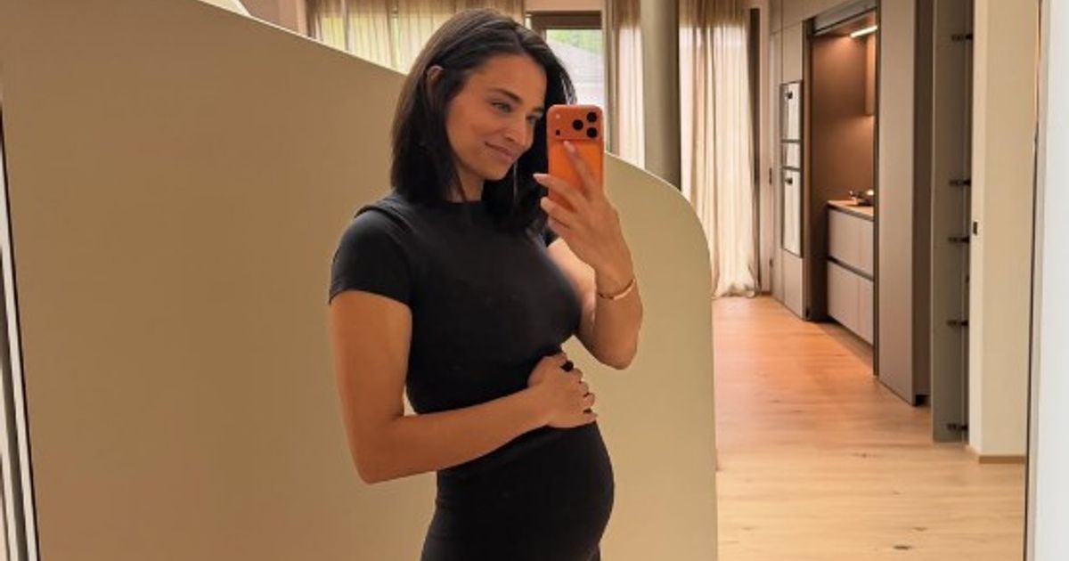 Liebesgl-ck-perfekt-Amira-Aly-erwartet-ihr-drittes-Kind