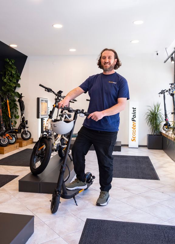 Neue Regeln in Kraft: Warum viele E-Scooter jetzt umgerüstet werden müssen