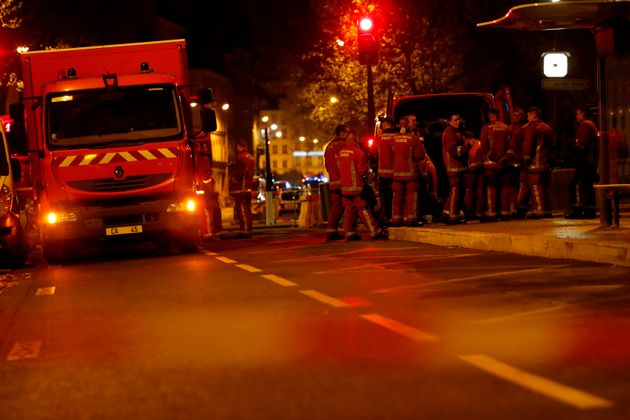 Für die Feuerwehrleute wohl eine der längsten Nächte überhaupt.