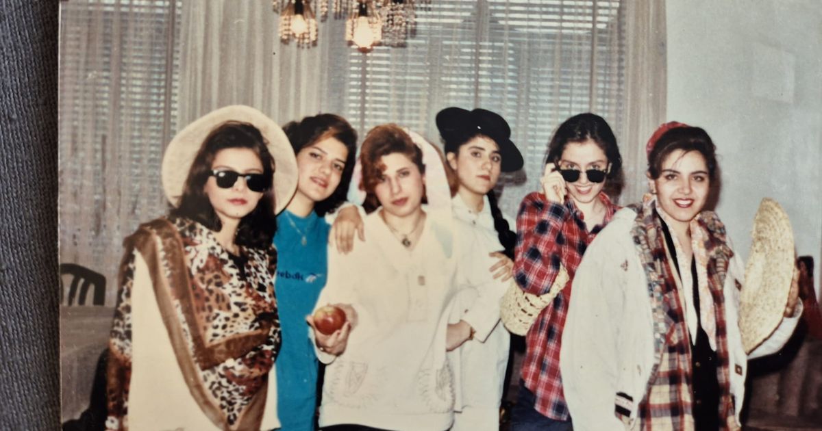 Exil-Iranerin-in-Tirol-erz-hlt-von-ihrer-Hoffnung-auf-einen-neuen-Iran