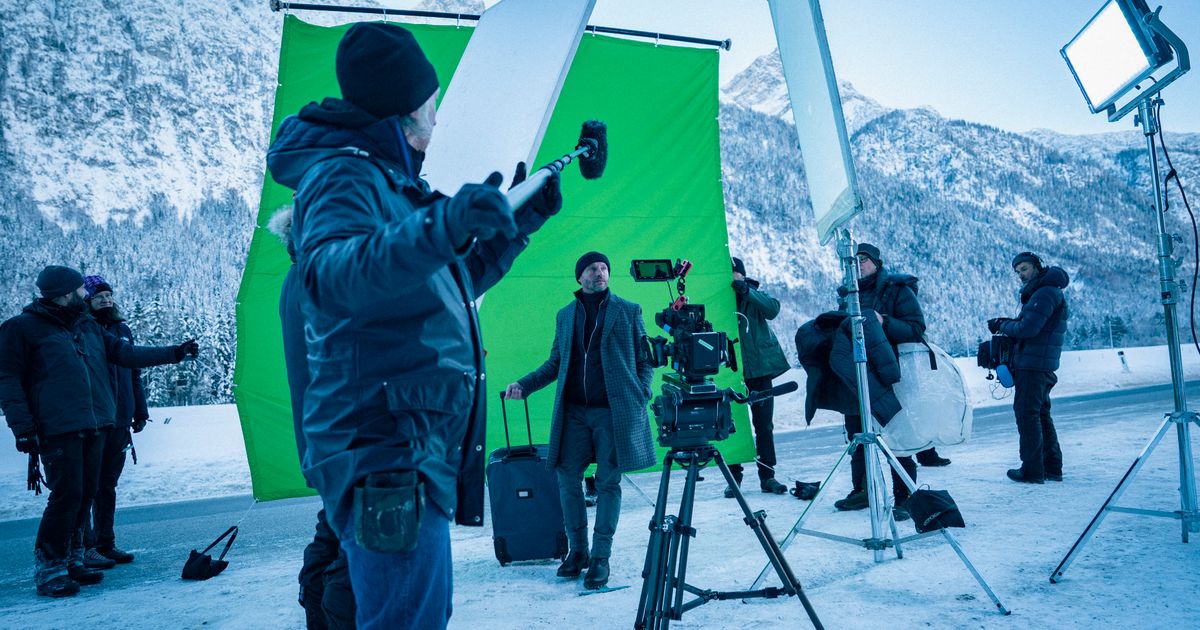 Kult-Kommissar-in-Thermo-Unterw-sche-Jennerwein-ermittelt-in-der-Leutasch