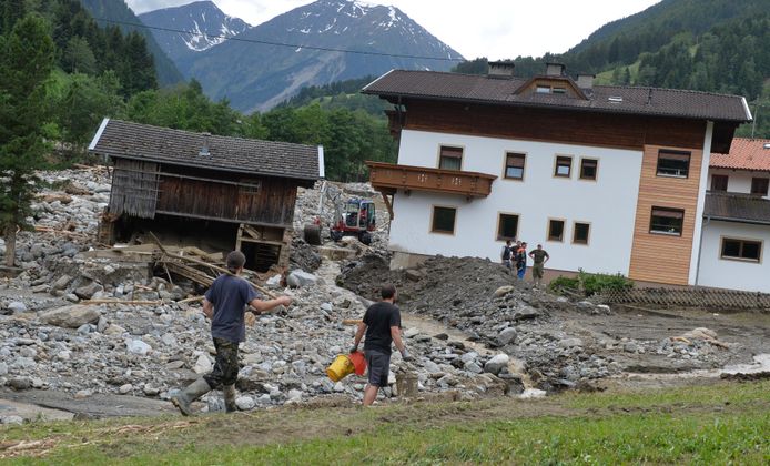 Eindrücke von den Aufräumarbeiten in Sellrain.
