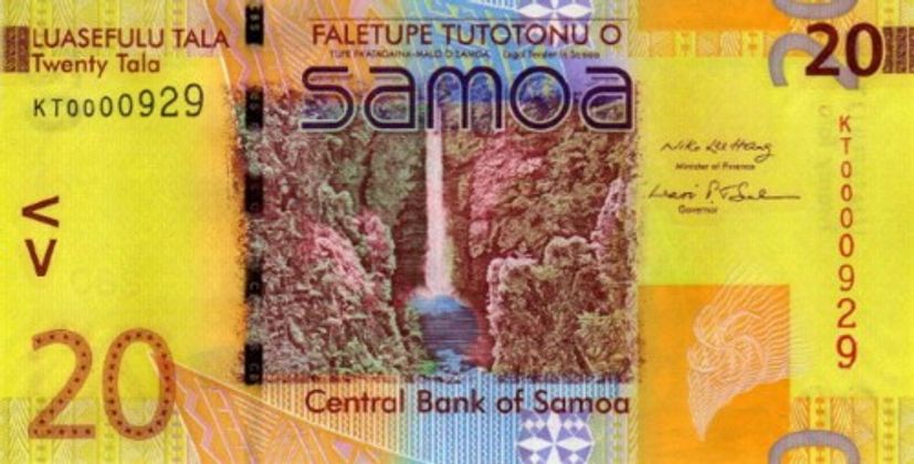 2008: Blickfang aus Samoa
Knallgelb und neue Sicherheitsmerkmale: Das machte für die IBNS den 20-Tala-Schein von den Samoa-Inseln im Pazifik aus. Punkten konnten die Insulaner auch mit der Darstellung eines der schönsten Wasserfälle des Landes. 20 Tala entsprechen derzeit knapp sieben Euro.